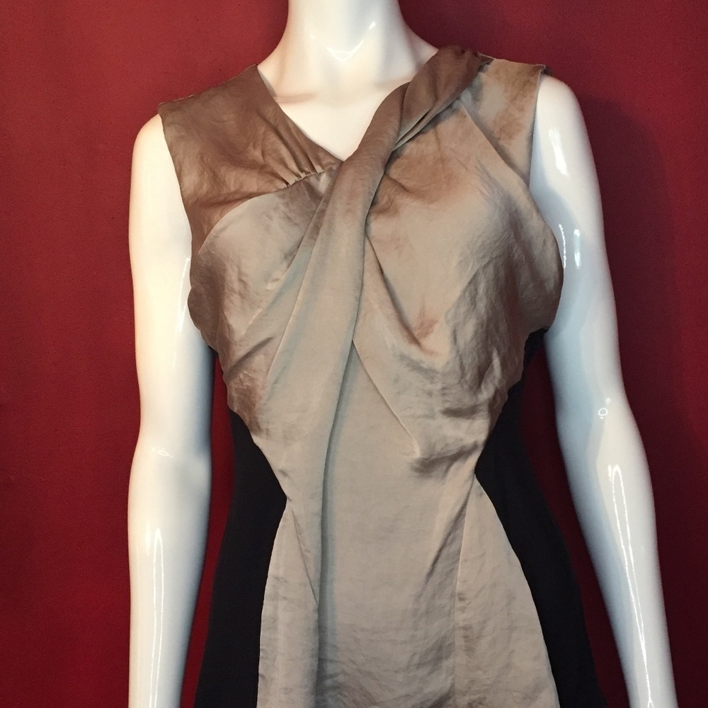 Alfani Black & Gold Top in Size L